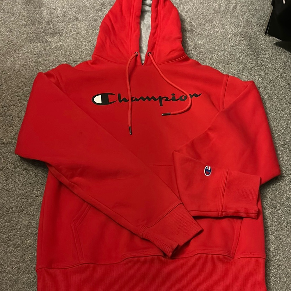 red champion hoodie 🔥🔥